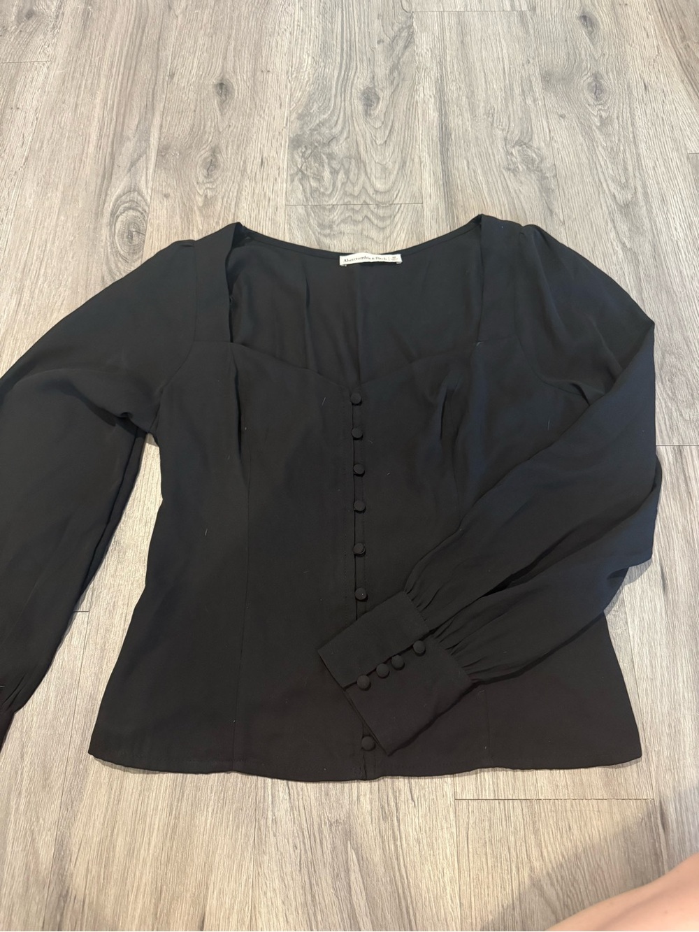 Abercrombie & Fitch Black Long-Sleeve Button Front Women's Top